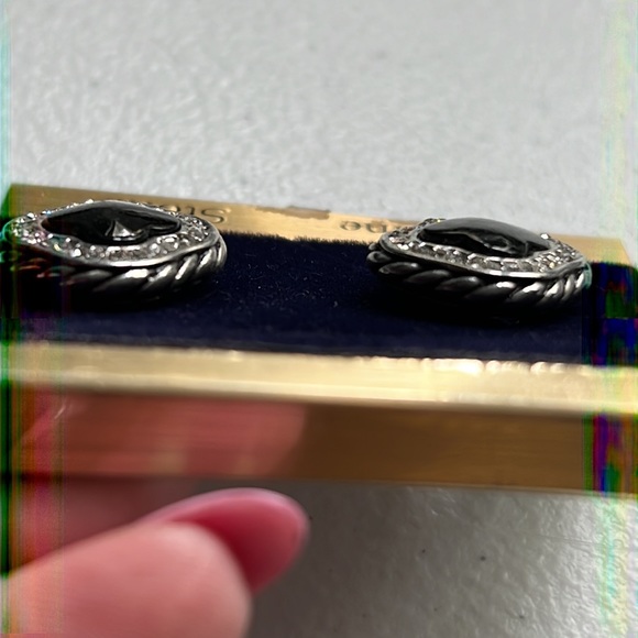 New Designer Inspired French clip back pierced earrings. Completely unique - Picture 3 of 7